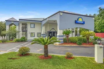 Days Inn by Wyndham Foley - North Gulf Shores