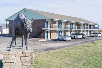 Lebo Inn