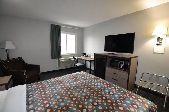 Room 4 of 46