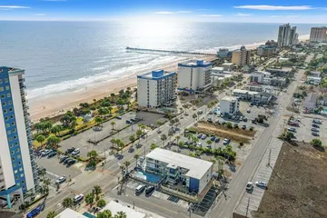 Ocean 5 Hotel