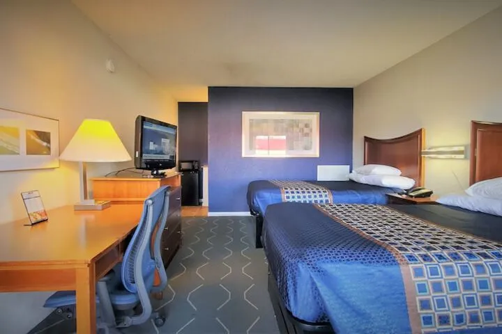 Room 3 of 13