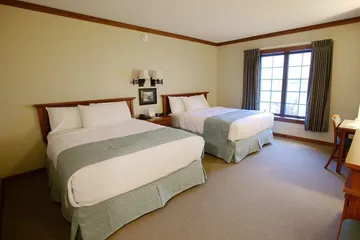 Sauder Village Heritage Inn