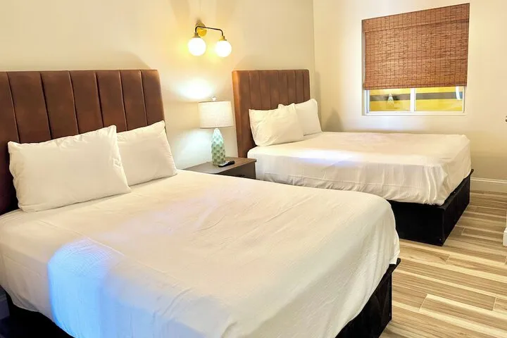 Room 4 of 21
