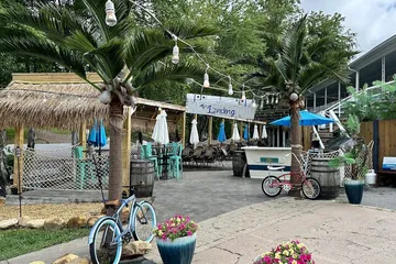 Lake Norman Hotel