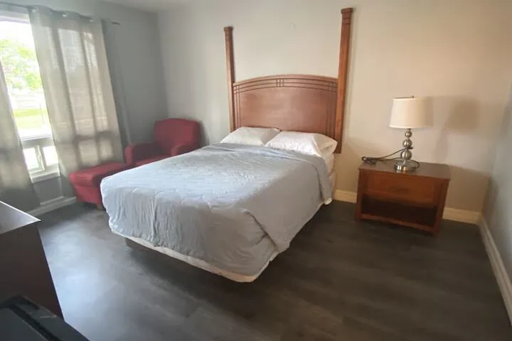 Room 3 of 24