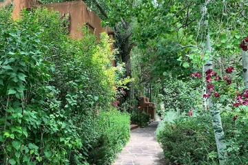 Inn on the Alameda