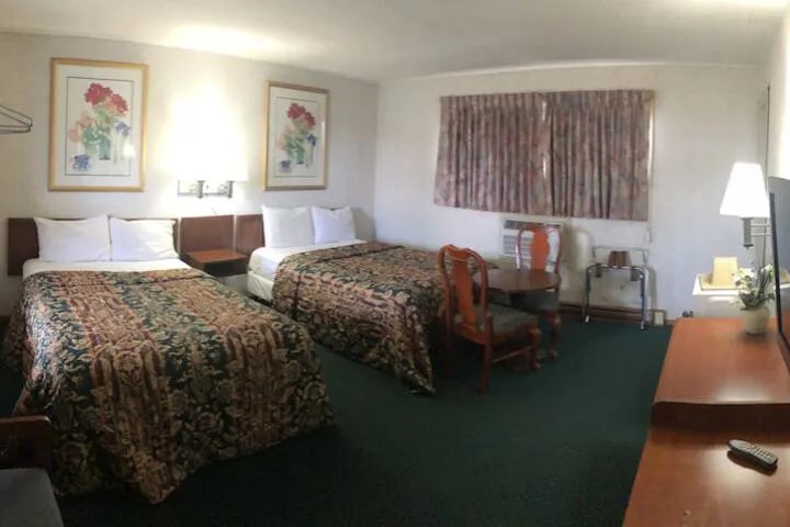 Room 3 of 13