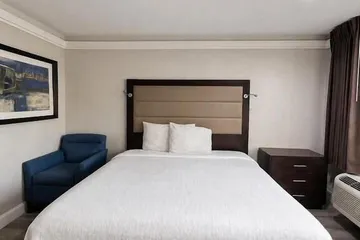 All Season Suites Inn