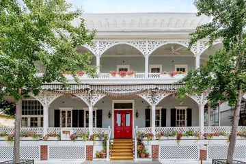 Virginia Hotel