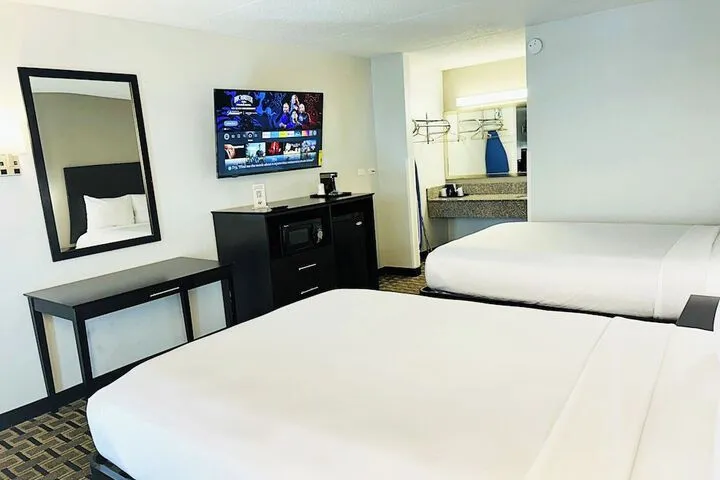 Room 3 of 16