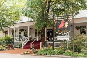 The Red Lion Inn