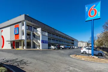 Studio 6 Little Rock AR - West