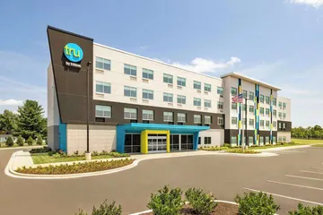 Tru by Hilton Martinsburg