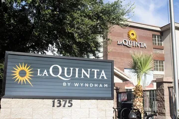 La Quinta Inn & Suites by Wyndham Tempe University / Phoenix