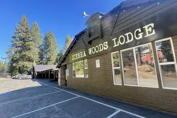 Sierra Woods Lodge