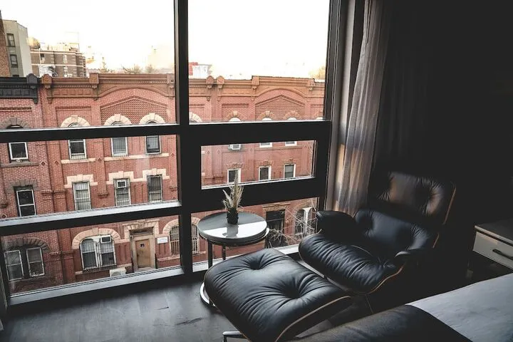 Room 5 of 41