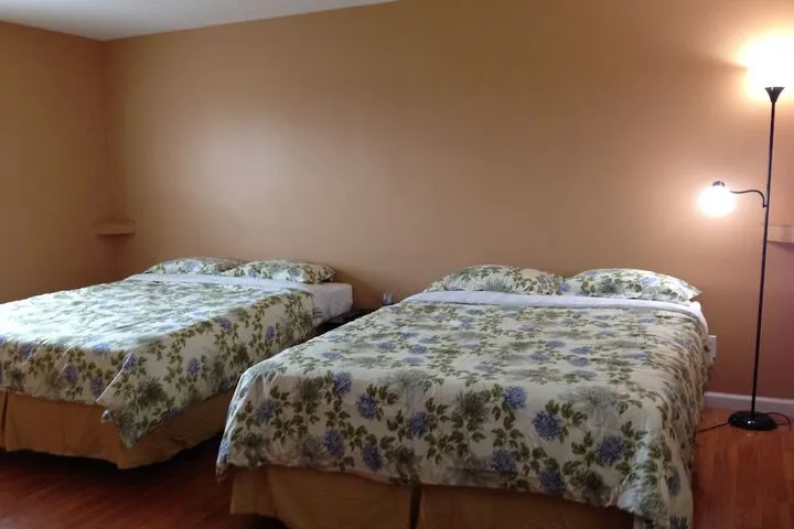 Room 3 of 18