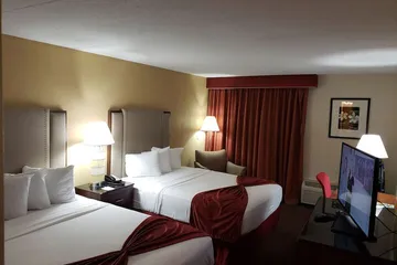 A Victory Hotel & Suites