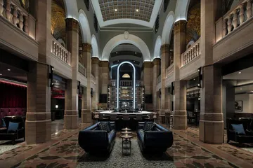 THE MIDLAND HOTEL Chicago, a Tribute Portfolio Hotel