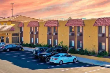 Sun Valley Suites