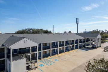 Deluxe Inn & Suites Morgan City