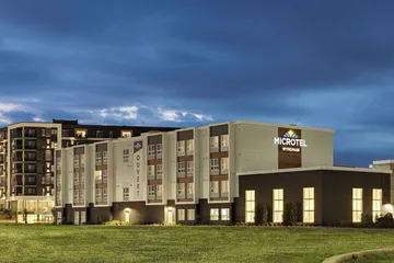 Microtel Inn & Suites by Wyndham Boisbriand