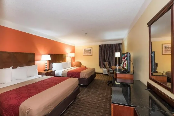 Room 3 of 15