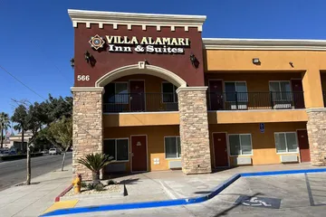 Villa Alamari Inn & Suites