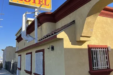 KING MOTEL