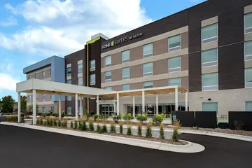 Home2 Suites by Hilton Grand Rapids Airport
