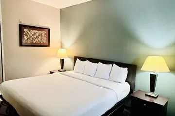 Baymont Inn & Suites by Wyndham Lincoln NE