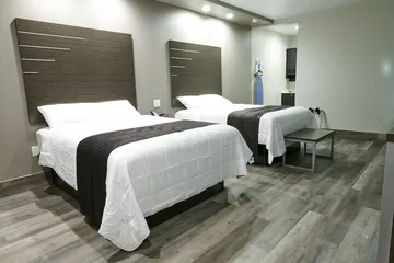 Crystal Inn