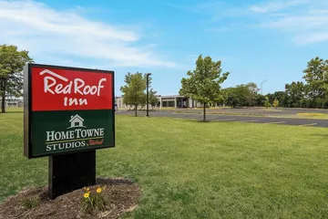Red Roof Inn & Conference Center Chicago - Aurora / Fox Valley