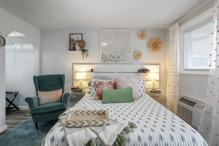 Room 2 of 59