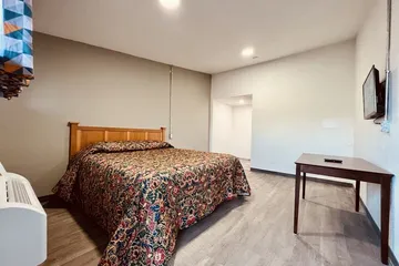 The Express Inn