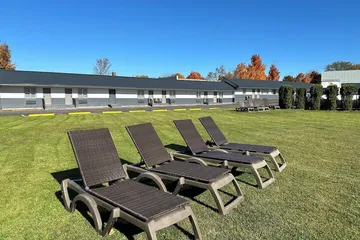 Glengarry Extended Stays