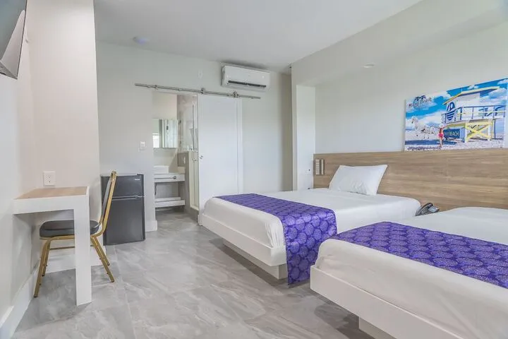 Room 4 of 41