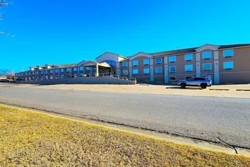 FairBridge Inn & Suites Canadian