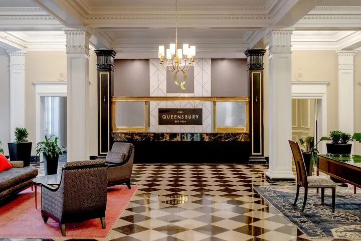 Check-in/check-out kiosk