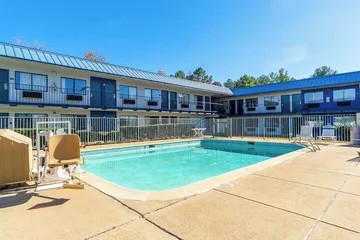 Xpress Inn & Extended Stays