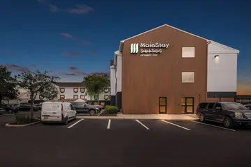 MainStay Suites Columbus North – Worthington