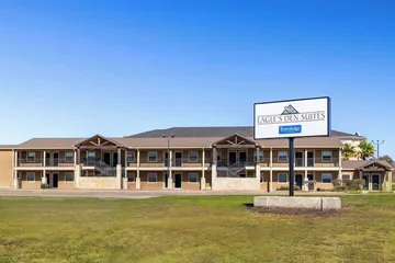 Eagles Den Suites Kenedy a Travelodge by Wyndham
