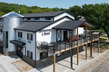 Hamburg Inn & Suites