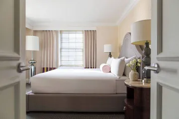 The Mayflower Hotel Autograph Collection