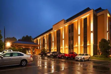 Days Inn by Wyndham Englewood Dayton Airport