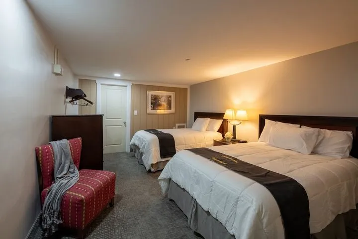 Room 2 of 17