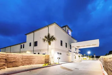 Palace Inn Blue Edgebrook