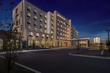 Hampton Inn & Suites Chicago Medical District UIC