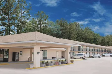 Days Inn by Wyndham Newton MS / I-20