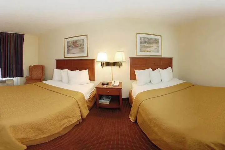 Room 5 of 35